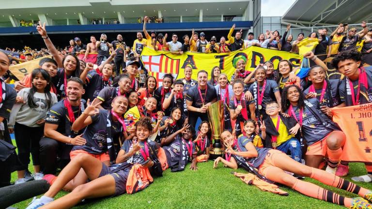 Barcelona SC se consagra campeona del fútbol femenino por primera vez en la historia