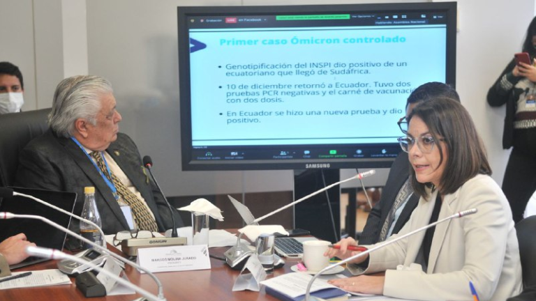 Salud anuncia ayuda de organismos internacionales en el abastecimiento de fármacos