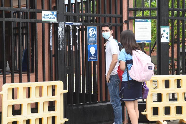$!Municipio de Guayaquil retira sellos de clausura a planteles educativos