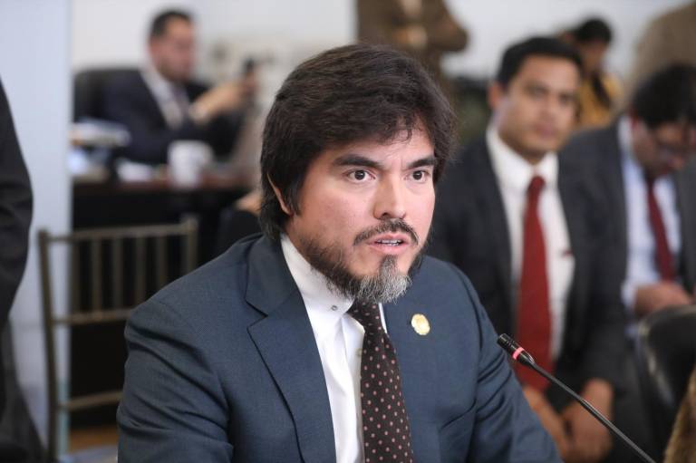 $!´El que quiere celeste que le cueste´, ese es el propósito de esta Reforma, afirmó el ministro José De La Gasca durante la reunión.