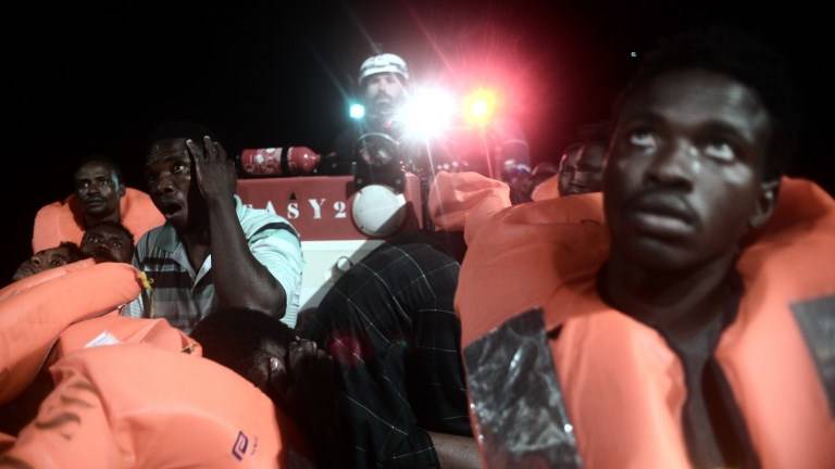 España acogerá el barco "Aquarius" con más de 600 inmigrantes a bordo