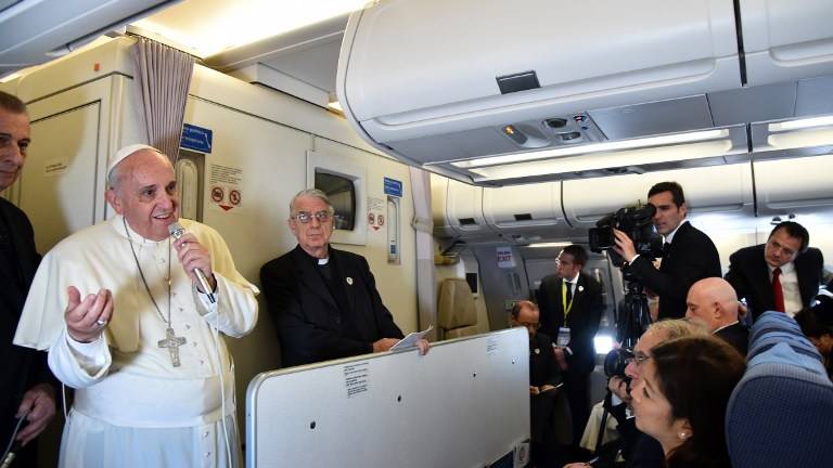 Papa visitará Bolivia, Paraguay y Ecuador en 2015