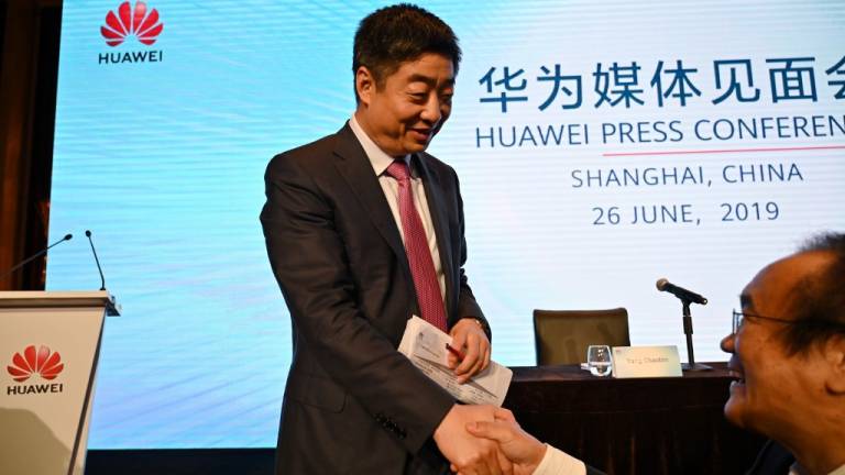 Huawei respira por nuevo acuerdo con Trump