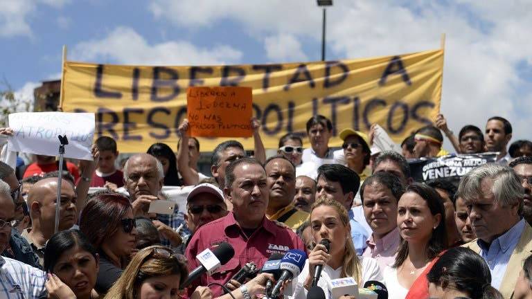 Opositores se concentran en Caracas y piden la liberación de Ledezma