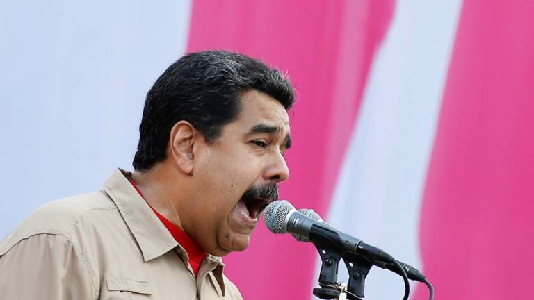 Parlamento declara a Maduro en abandono del cargo