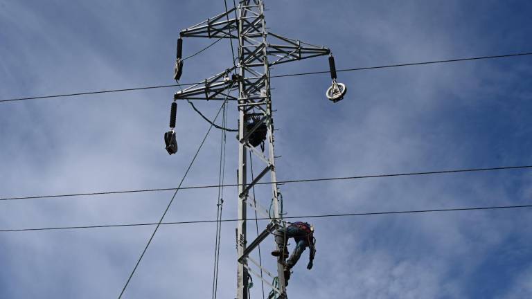 Gobierno ecuatoriano niega que haya emitido carta sobre riesgo de apagones para comprar energía a Colombia