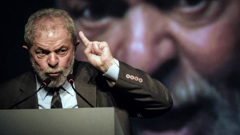 Otra denuncia de corrupción contra Lula, por negocios en Angola