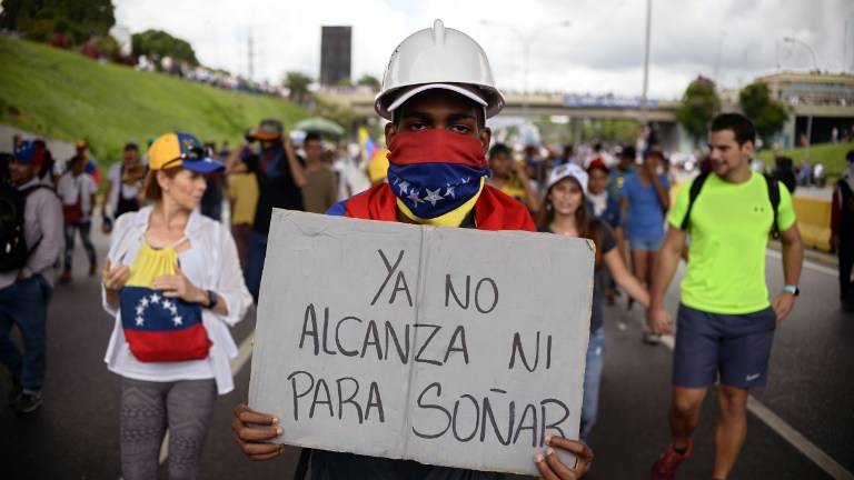 Venezuela protesta y Maduro reafirma Constituyente
