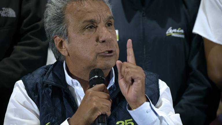 Lasso gana en Orellana y Galápagos, y Moreno toma ventaja en Manabí