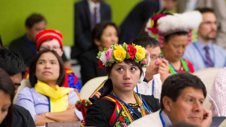 Indígenas abren su foro anual en la ONU pidiendo que se escuche su voz