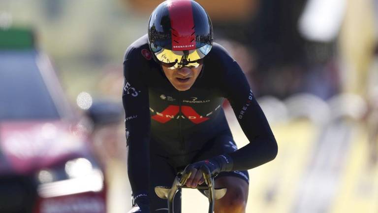 Richard Carapaz aseguró el podio en el Tour de Francia y entra a la historia del ciclismo mundial
