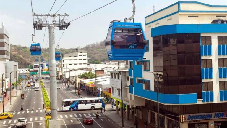 Guayaquil inaugura moderna &quot;Aerovía&quot; en medio de la pandemia del coronavirus