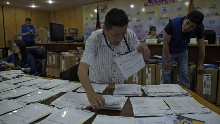 El &#039;SÍ&#039; lidera los resultados de la consulta popular