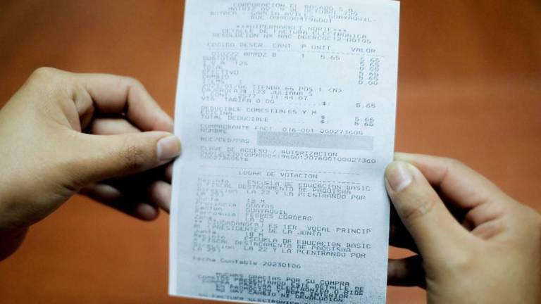 CNE notifica lugar de votación en facturas de empresas entre públicas y privadas