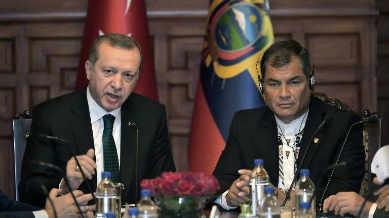 Ecuador y Turquía revisan las relaciones bilaterales
