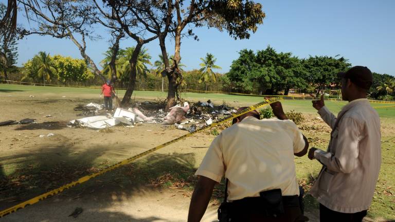 Dos chilenos mueren en accidente aéreo en República Dominicana