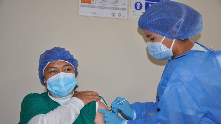 Campaña de Vacunación contra la Influenza está activa en el Ecuador.
