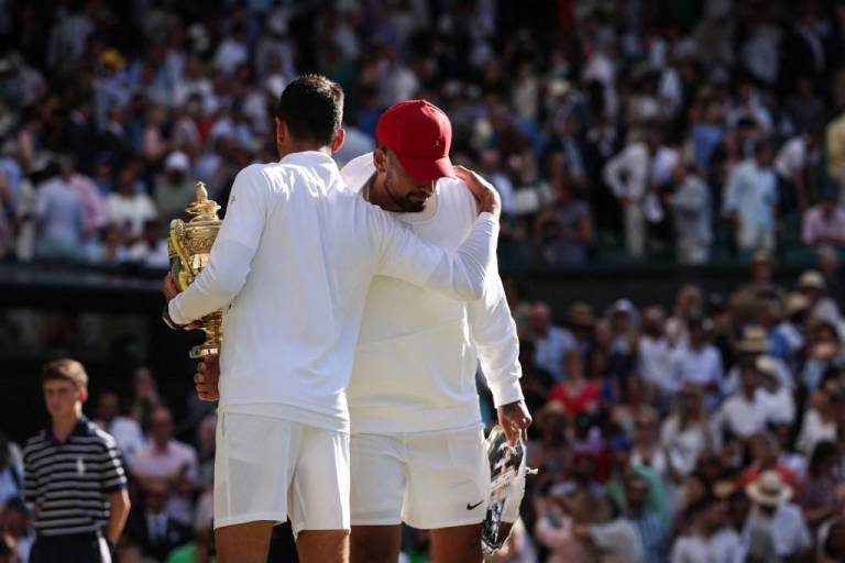 $!Novak Djokovic (izquierda) y Nick Kyrgios (derecha) han tenido roces extradeportivos. Aun así mantienen una relación cordial.