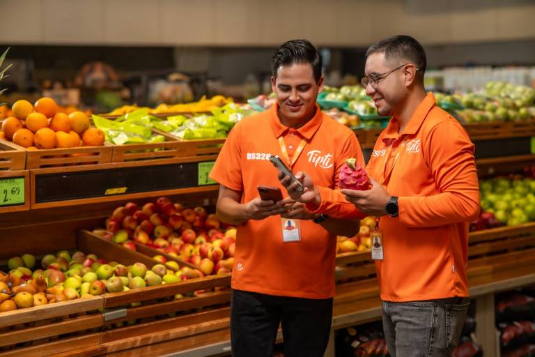 $!Colaboradores de Tipti.