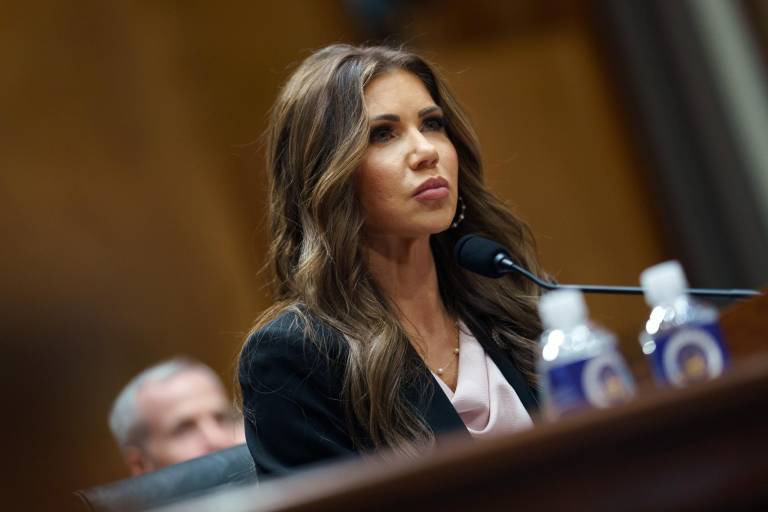 $!La secretaria del Departamento de Seguridad Nacional de los Estados Unidos, Kristi Noem.