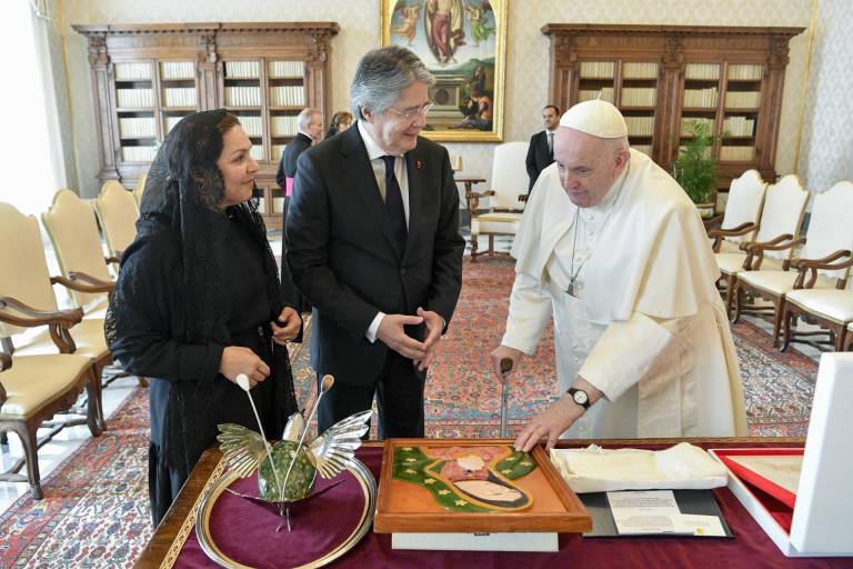 $!Cuadro regalado por Lasso al papa Francisco.