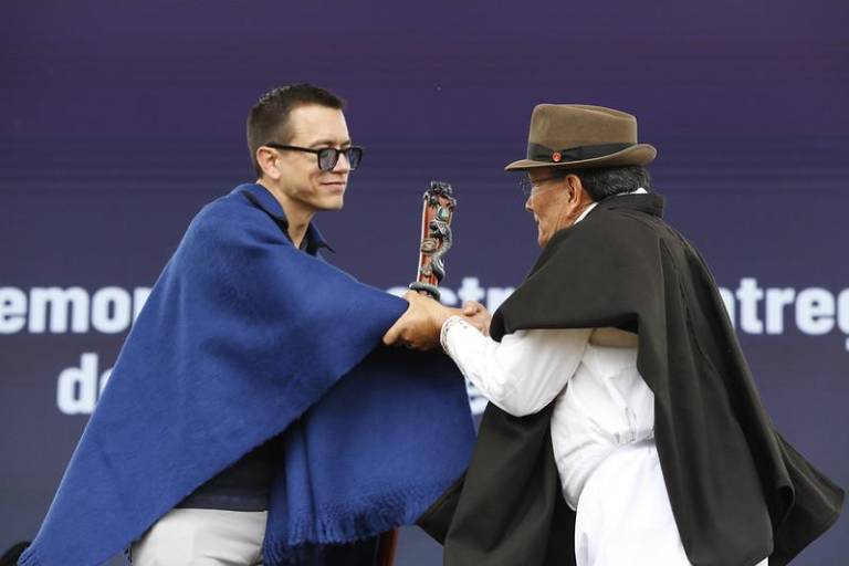 $!Noboa defendió la actuación de su Gobierno durante la entrega del bastón de mando en San Miguel de Otavalo.