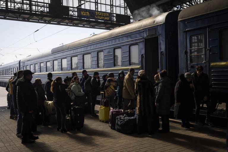 $!Ucrania introduce compartimentos exclusivos para mujeres en trenes