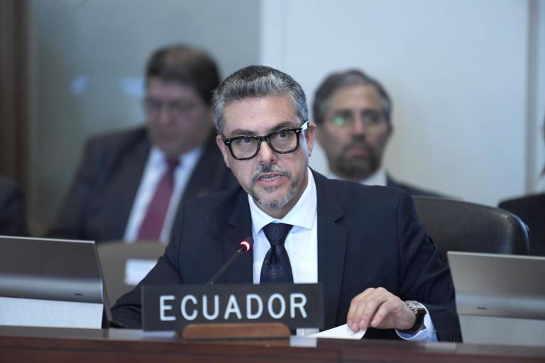 $!El Gobierno de Ecuador se defendió el martes ante la Organización de los Estados Americanos (OEA) y justificó el inédito asalto policial de la Embajada mexicana en Quito acusando a México de promover la impunidad por haber refugiado al exvicepresidente ecuatoriano Jorge Glas.