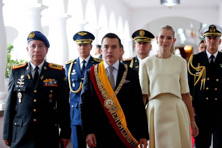 $!Daniel Noboa junto a Lavinia Valbonesi tras ser nombrado presidente constitucional del Ecuador.