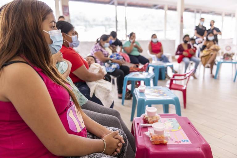 $!INFORMAR. Charlas con los padres es uno de los caminos para reducir la Desnutrición Crónica Infantil. Esto se debe realizar desde el periodo de gestación.