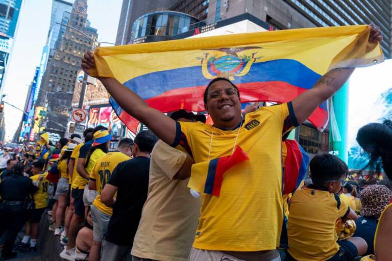 $!La hinchada ecuatoriana se tomaron las calles de Nueva York por el Mundial 2026.