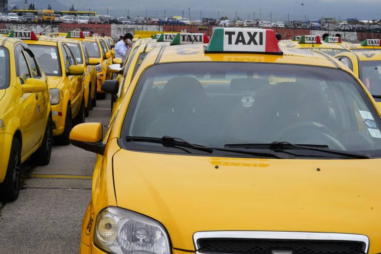 $!Taxistas y otros conductores pueden acceder a un sistema de compensación.