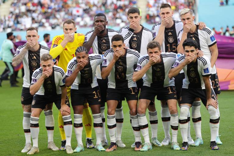 $!Jugadores titulares de la selección alemana posando para la foto previo al partido contra Japón.