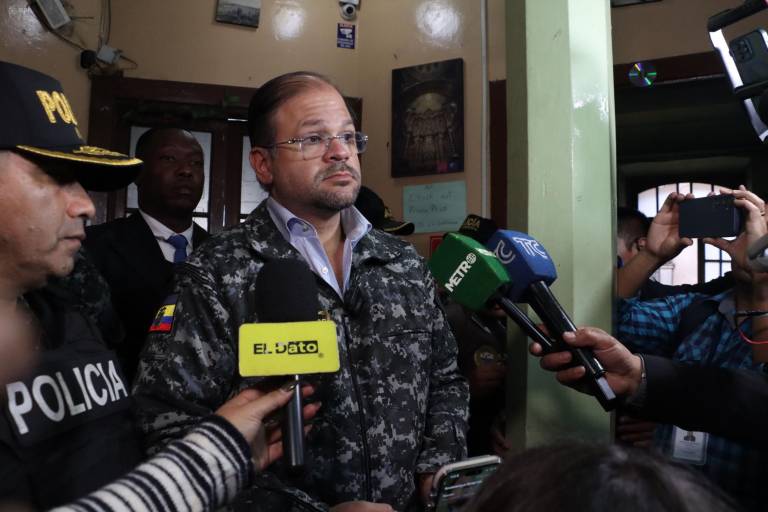 $!El ministro del Interior, John Reimberg, arremetió contra Topic.