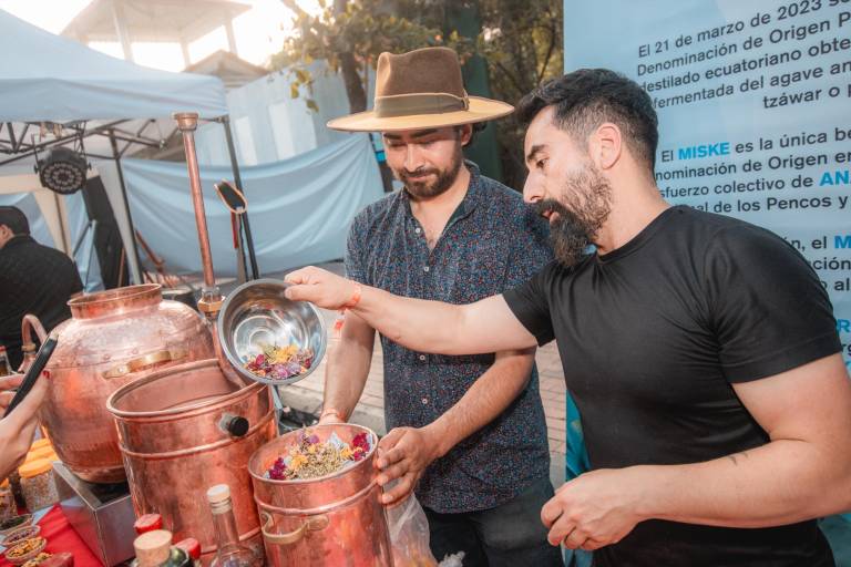 $!Exposición de técnicas de coctelería en el Grand Tasting.