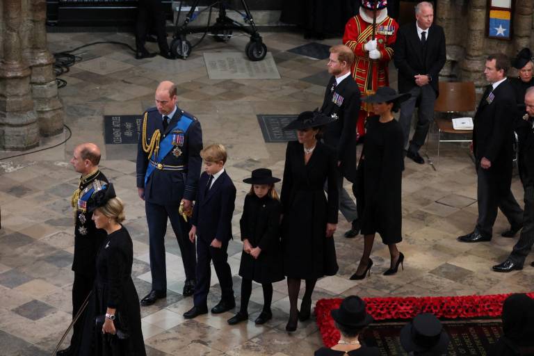 $!William, príncipe de Gales; el príncipe George de Gales; la princesa Charlotte de Gales; Catherine, princesa de Gales; Príncipe Harry, Duque de Sussex y Meghan, Duquesa de Sussex.