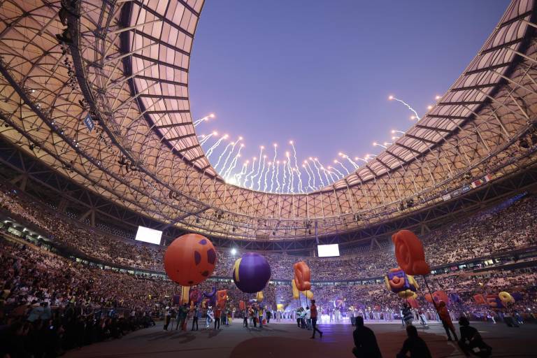 $!GR7004. LUSAIL (CATAR), 18/12/2022.- Actos durante la ceremonia de clausura hoy, antes de la final del Mundial de Fútbol Qatar 2022 entre Argentina y Francia en el estadio de Lusail (Catar). EFE/ Juan Ignacio Roncoroni