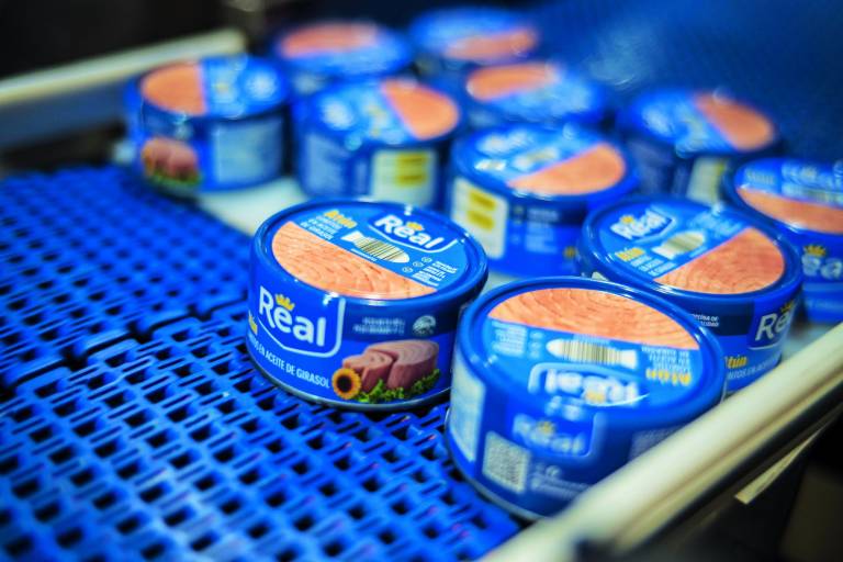 $!Latas de Atún Real.