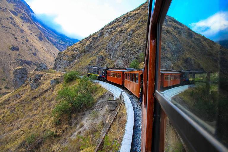 $!El regreso del tren representa un impulso directo al turismo en Chimborazo.