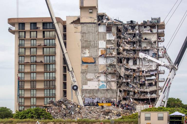 $!El edificio se derrumbó el pasado 24 de junio.