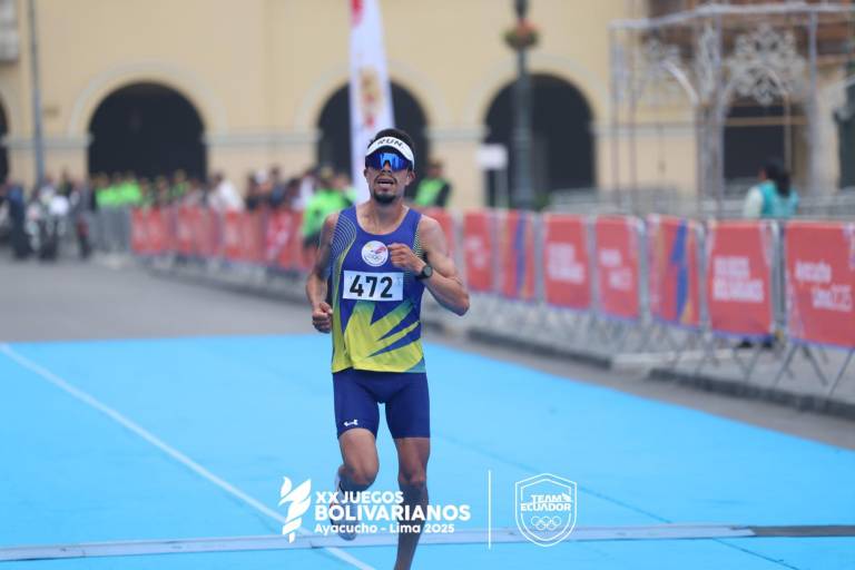 $!Fernando Moreno, llegando a la línea de meta.