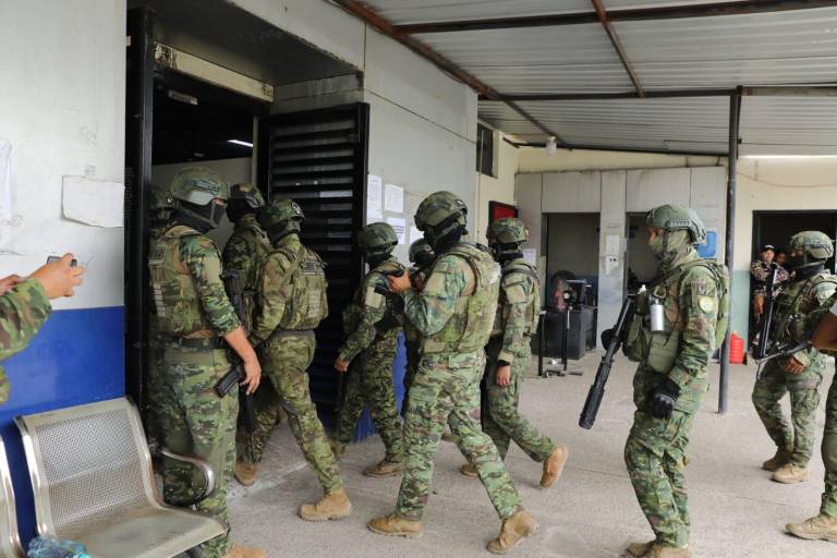 $!Militares podrían ser juzgados de manera distinta con los nuevos tribunales que plantea Noboa.