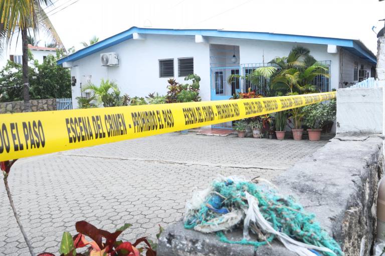 $!En una casa del balneario Punta Blanca en Santa Elena fue hallado sin vida Rubén Cherres.