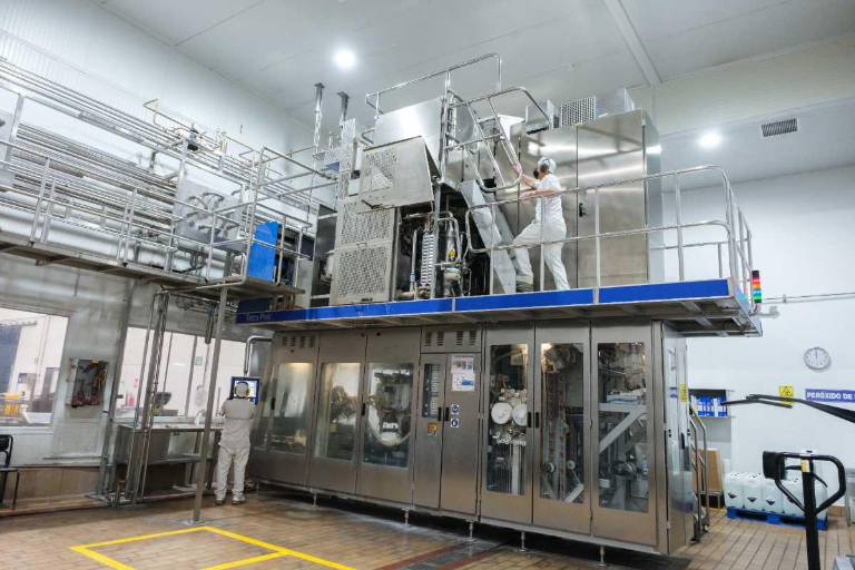 $!Los procesos de formulación, pasteurización, esterilización UHT, envasado y almacenamiento de El Ordeño son automatizados.
