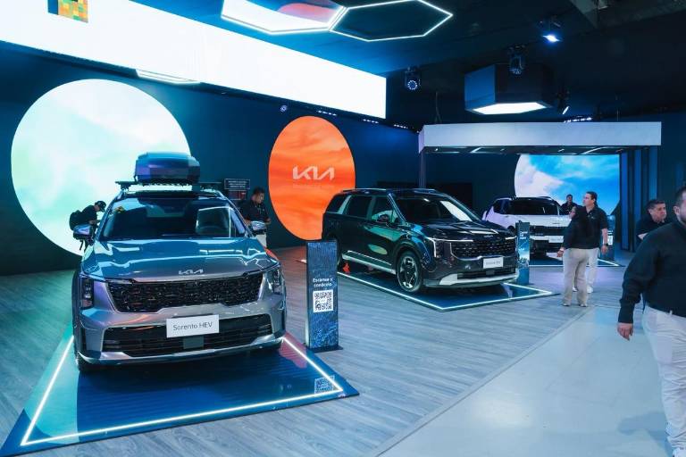$!Kia marca el ritmo de la movilidad sostenible en Ecuador con cuatro nuevos modelos híbridos