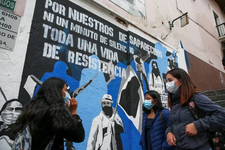 $!Cerca de 1.500 personas desaparecidas fueron recordadas con un mural y plantón en Quito