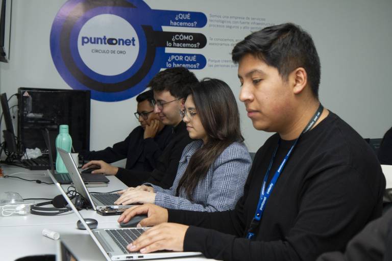 $!Actualmente, Puntonet genera empleo directo para más de 2.200 personas; además de unas mil plazas indirectas a través de contratistas y proveedores.
