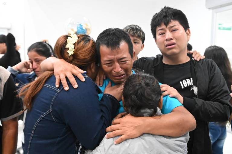 $!Arribo de los pescadores del barco 'Don Maca'.