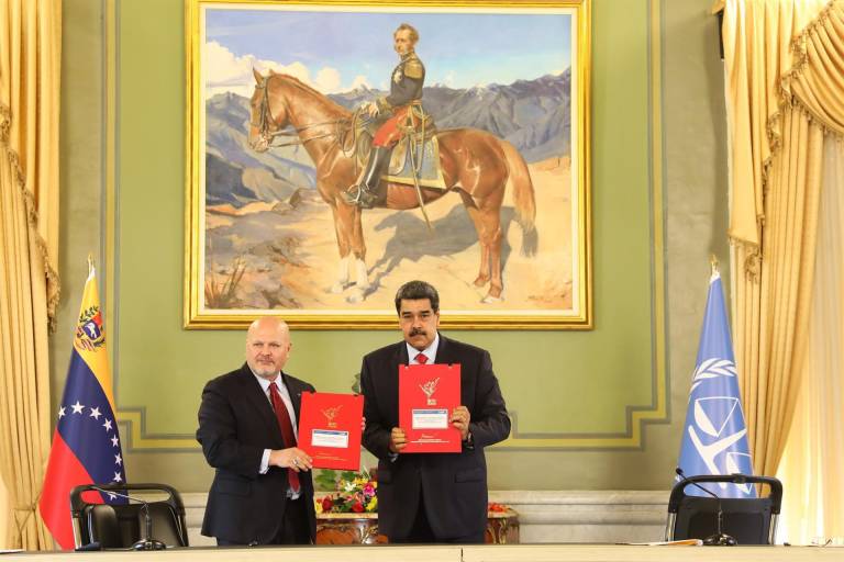 $!Karim Khan junto a Maduro.