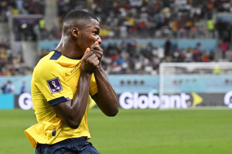 $!Novia de Moisés Caicedo revela la promesa que hizo el jugador antes del partido contra Senegal